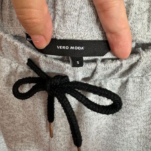 Vero Moda Jogger Lace Pants Grey - Picture 4 of 8